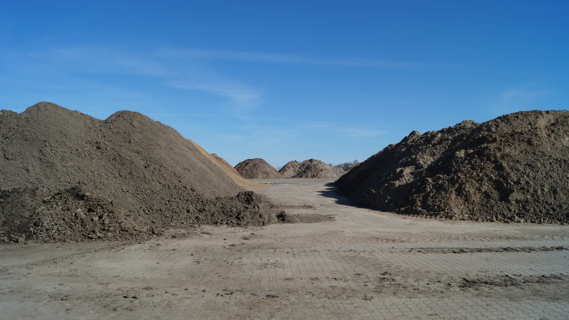 Jordhotellet Paa Kingos Plads I Silkeborg