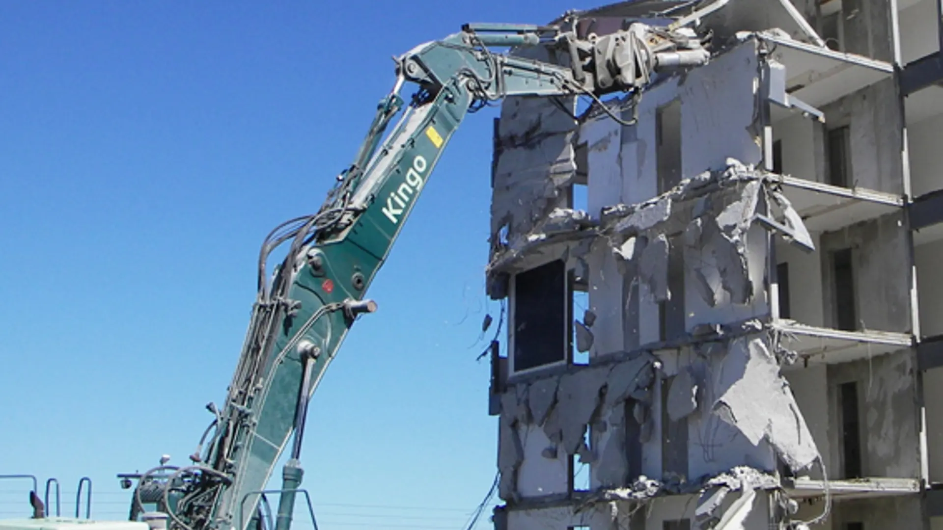 Betonkonstruktionerne Klippes Ned Trin For Trin