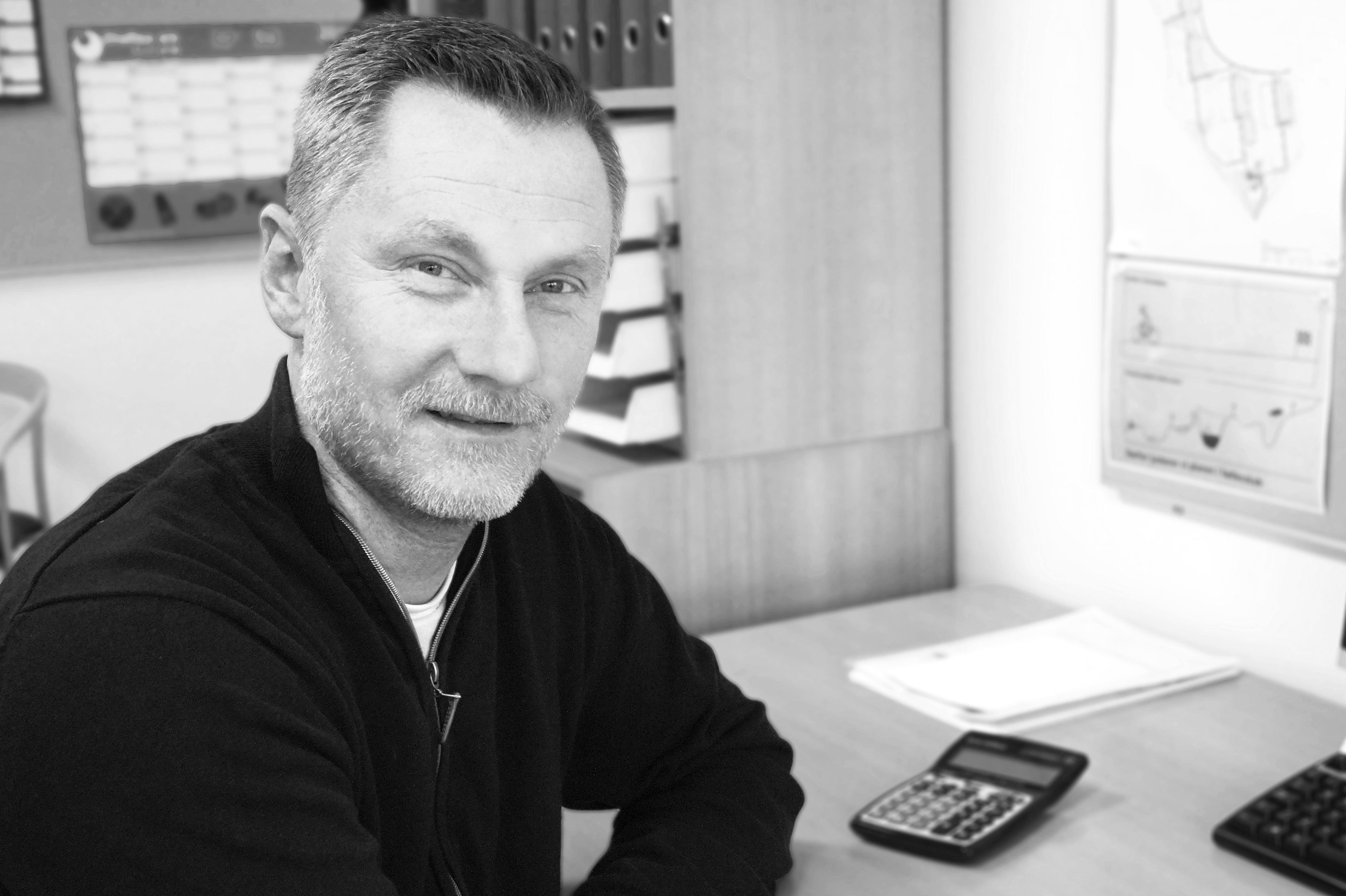 René Frederiksen Sort Hvid
