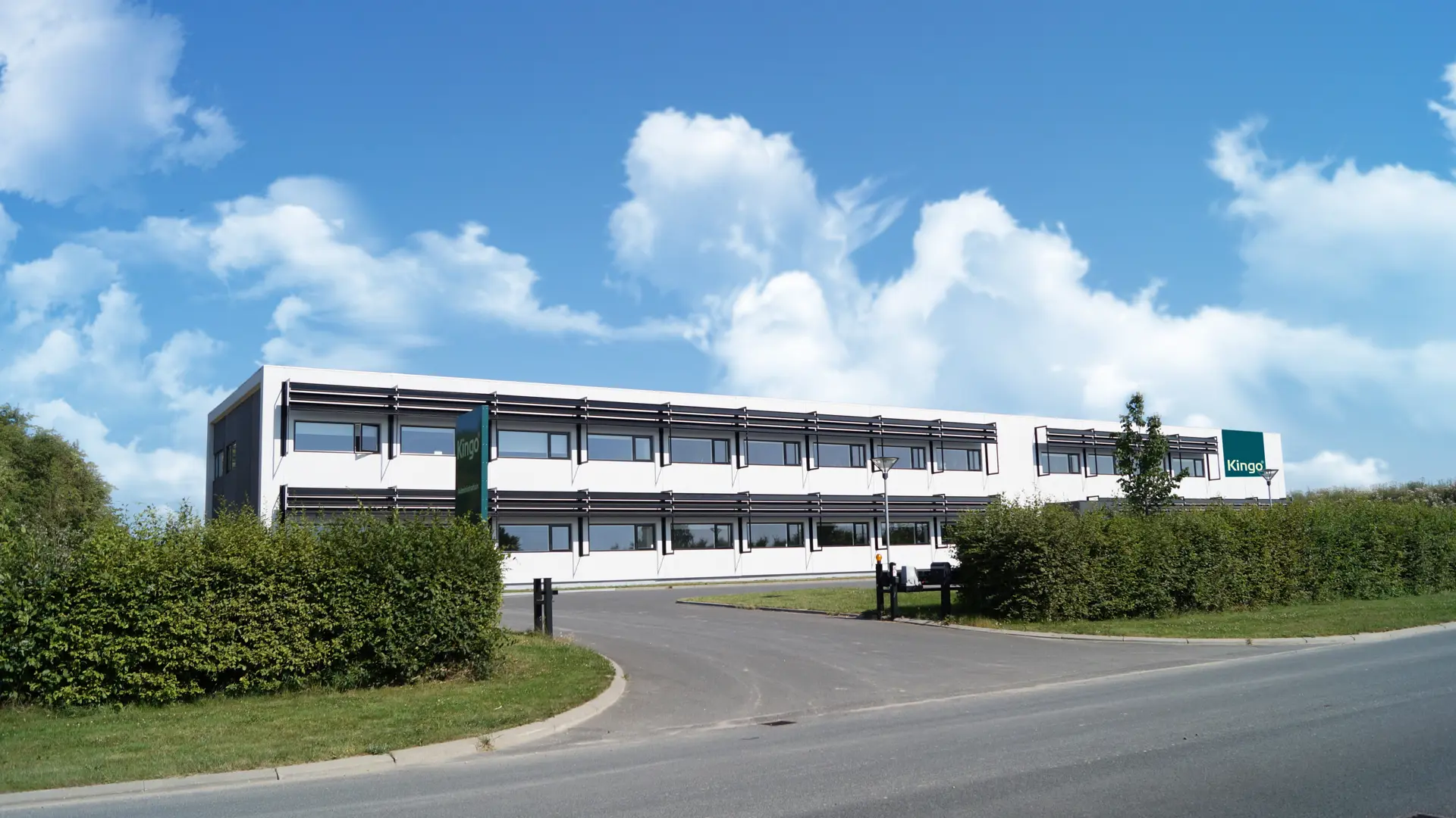 Aabent Hus Hos Kingo I Silkeborg